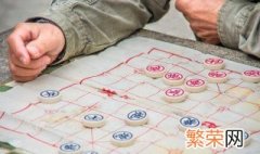 梦见和别人下象棋是什么意思 梦见和别人下象棋是什么意思呢