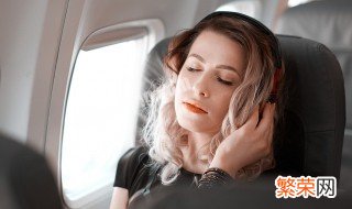 坐飞机耳朵疼的厉害怎么办 坐飞机耳朵疼的厉害解决方法