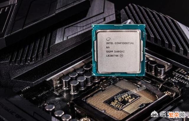 i5 9600k和i7 8700k哪个好？