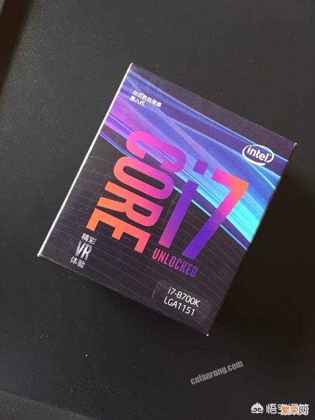 i5 9600k和i7 8700k哪个好？