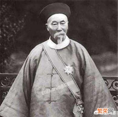 曾国藩、李鸿章、张之洞、左宗棠谁的官职最高?