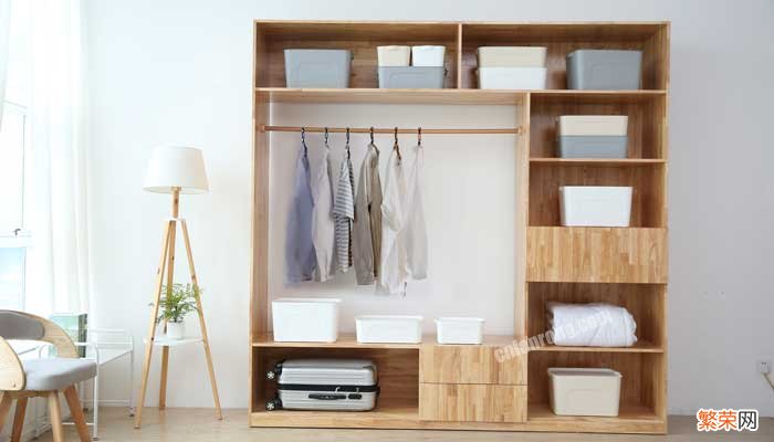 如何整理衣柜 如何整理衣柜的衣服