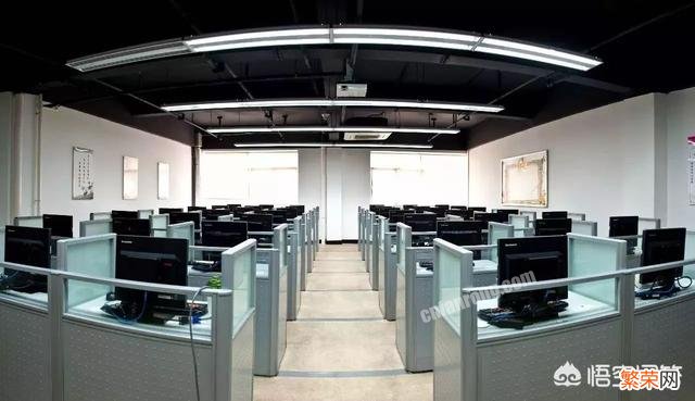 10086为什么老是打电话让你换套餐？