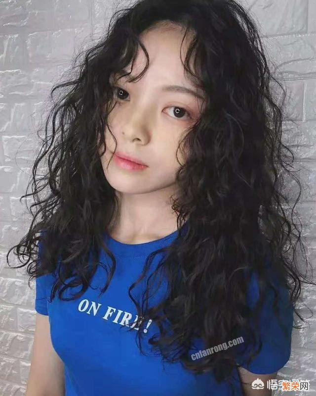 脸型和发型的关系有多大?