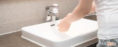 免洗洗手液和免洗凝胶有什么区别呢 免洗洗手液和免洗凝胶有什么区别