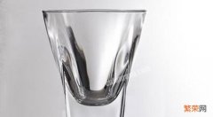 喝水用玻璃杯好还是陶瓷杯好 玻璃杯好还是陶瓷杯好