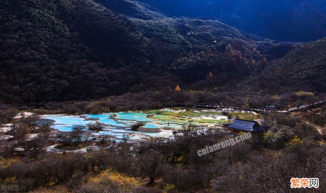 湖南与四川,论两省五大风景名胜的知名度,谁胜出？