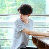 有没有什么酷酷哒萌萌哒的高冷的真人情侣头像？