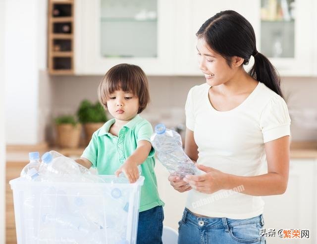 谚语：“毛毛雨,打湿衣裳；杯杯酒,吃垮家当”,是什么意思？到21世纪还适用吗？