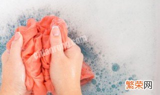 衣服上的水泥用什么清洗最干净 衣服上的水泥用哪些东西清洗最干净