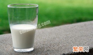 健身的人喝什么牛奶 健身的人喝哪种牛奶