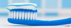 牙膏可以代替洗洁精洗碗吗 牙膏加洗洁精能刷牙吗