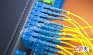 如何剥光纤 光纤线怎么剥离