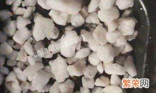 珍珠岩有什么作用和功效 珍珠岩有什么作用和功效呢