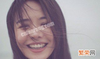 滋润嘴唇方法 滋润嘴唇方法有什么