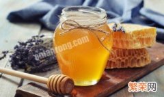 蜂蜜怎样才能清理干净 怎么清除洒在地上的蜂蜜