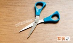 剪刀的正确使用方法 剪刀的正确使用方法动漫