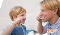 如何正确指导孩子刷牙 教宝宝刷牙的正确方式
