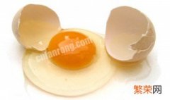 鸡蛋护发正确方法 鸡蛋护发可以修复干枯的头发吗