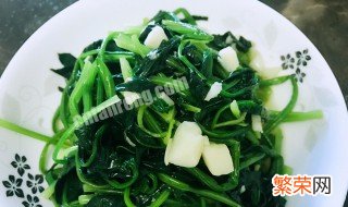 菠菜怎样炒 菠菜怎么炒简单