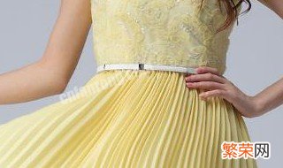 淡黄的长裙原词 淡黄的长裙出自哪首歌
