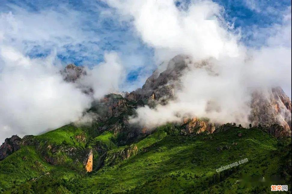 甘肃10个值得去的美景地 甘肃旅游必去十大景点