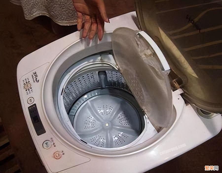 正确使用洗衣机的3个注意点 半自动洗衣机怎么用