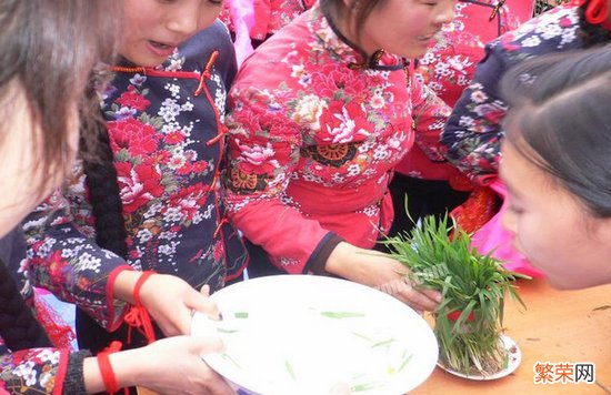 乞巧节的风俗活动「乞巧节的来历和传说详解」