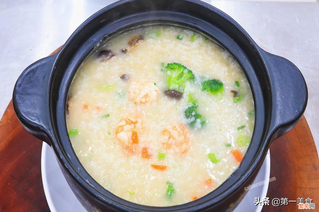 煮粥最简单的小技巧 煮粥是开水下米还是冷水下米
