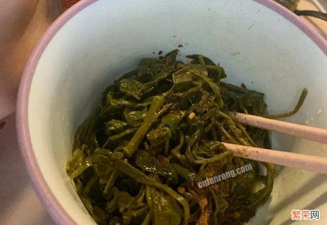 云南好吃的美食有哪些？云南十大特色美食小吃