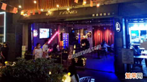 西安4个夜间潮流街区 西安夜市街哪里最出名