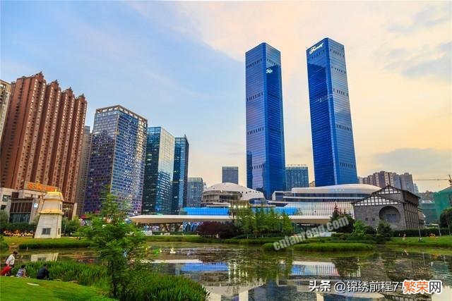 中国最好的10个物业 中国物业公司排名前十榜