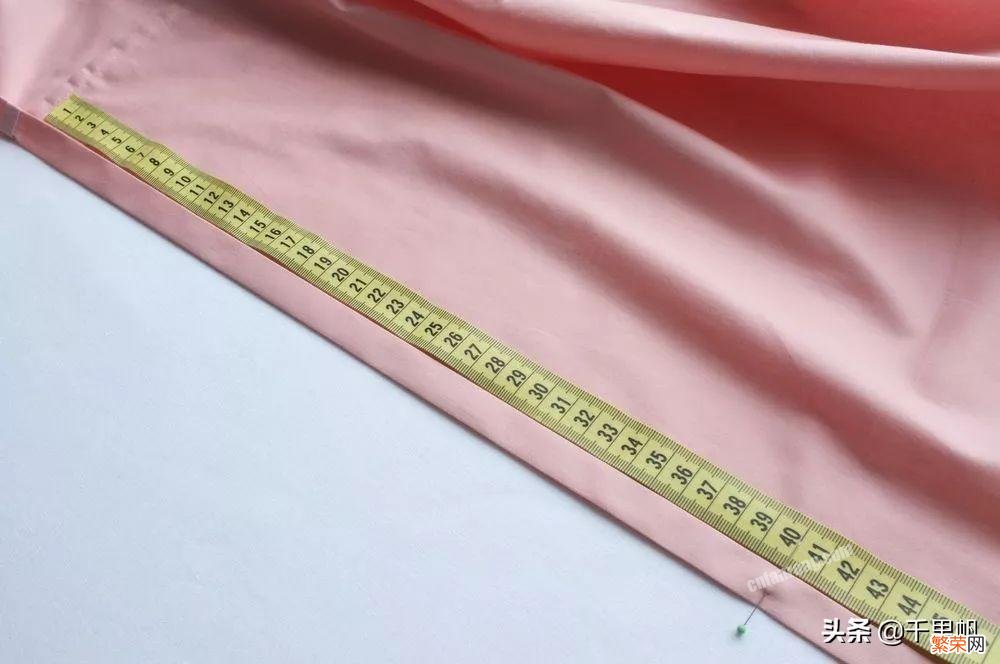 简易床罩裁剪和缝制方法 荷叶边床罩制作教程
