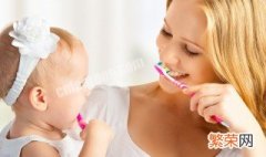 电动牙刷怎么清洁牙刷头 电动牙刷怎么清洁