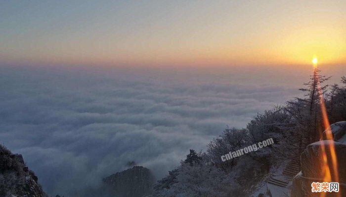 白天爬泰山需要遮阳吗 白天爬泰山需要带什么东西